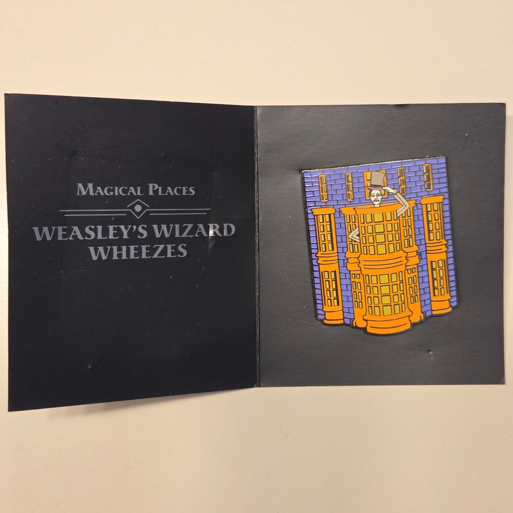 Wizarding World Magical Places Weasleys Wizard‎ Wheezes Enamel Pin Loot Crate